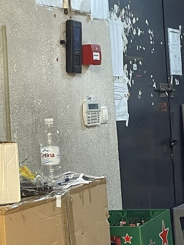 21D28F76-CD9F-4241-8D69-29F61F76DB91_1_105_c