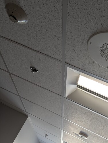 PXL_20250912_170213424