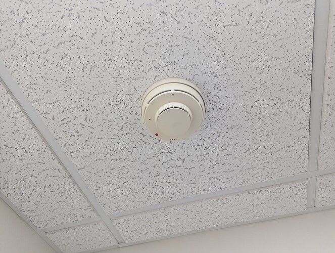 PXL_20250917_204341635